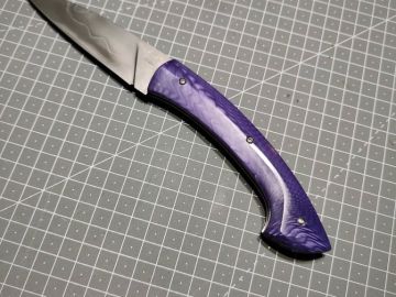 Vous étiez nombreux à aimer la commande de mon client, il me restait un peu de juma violet alors voici son petit frère 🤓
Il est disponible à la vente et vous...