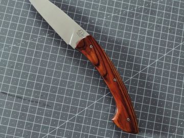 Commande client, lame en acier inox 14c28n et manche en cocobolo 🤓 

#couteau #knife #knives #edc #coutellerie #knifeporn #messer #couteaux #knifemaker...