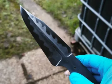 Aaaaahhhh l'acier C130 quel plaisir de le révéler 🤓

#forge #artisanatfrancais🇫🇷 #japon